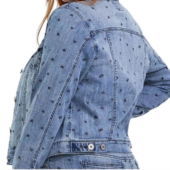 Torrid Denim Jacket Hearts Arrows 4X - Picture 4 of 14